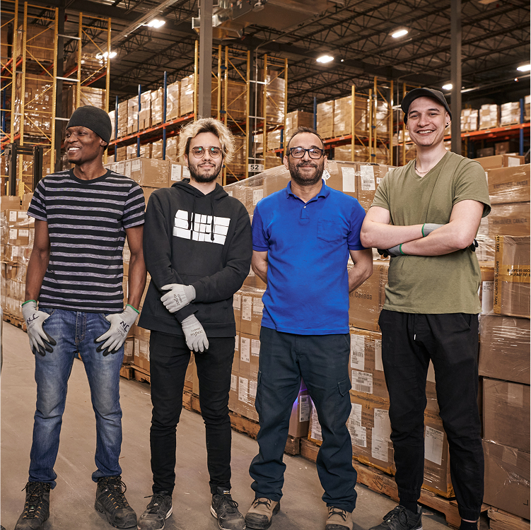 DISTRIBUTION CENTRE