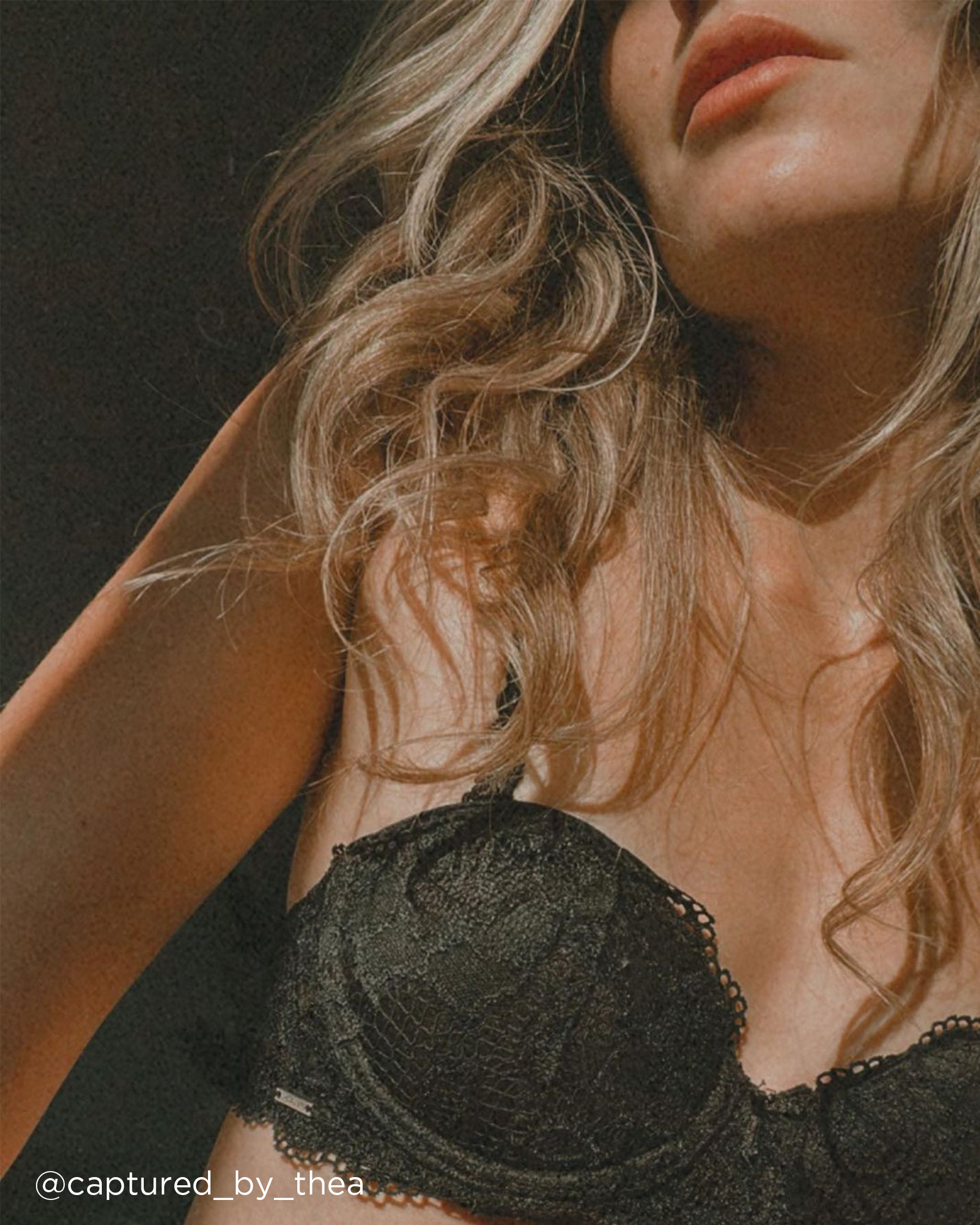 LA VIE EN ROSE Push-up Convertible Strapless Demi Bra Black Lace 596-115-0-00 - View8