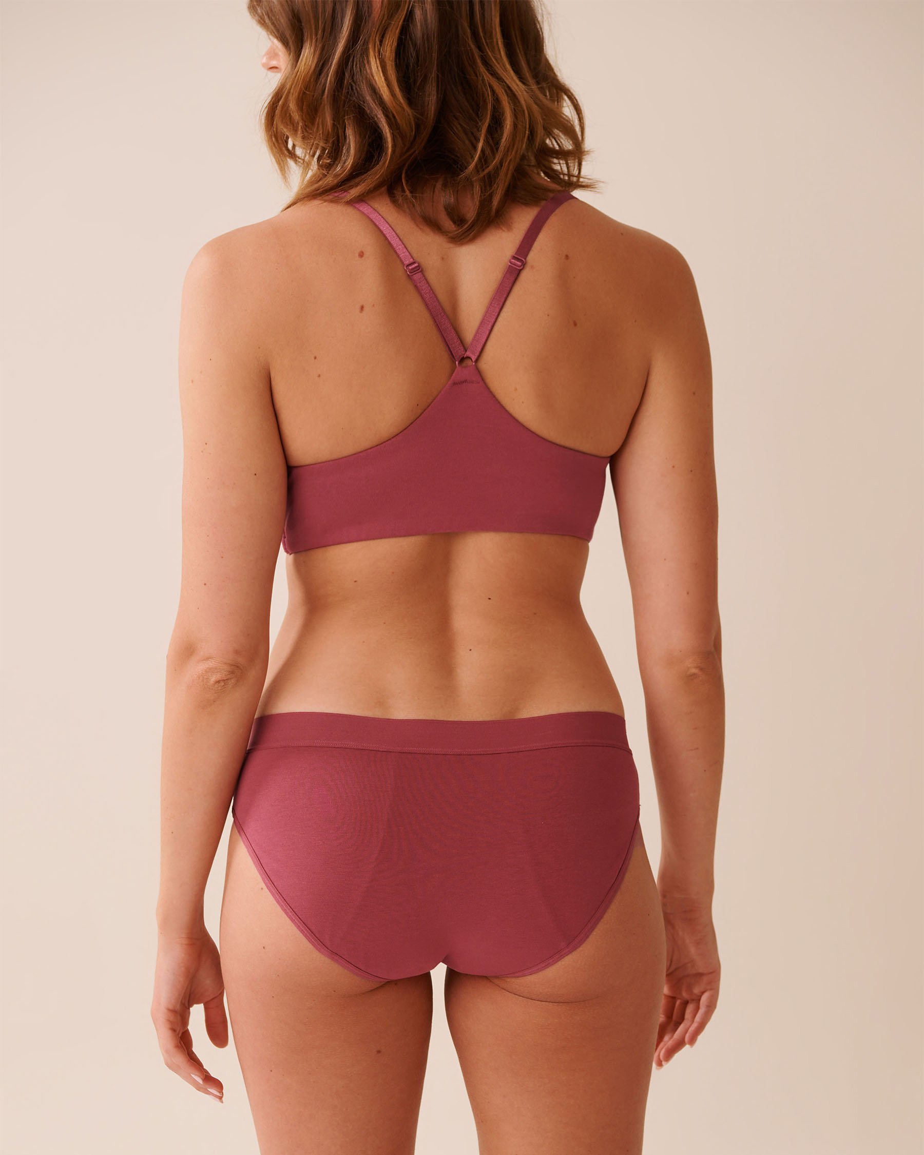 LA VIE EN ROSE Regular Absorbency Organic Cotton Bikini Period Panty Raspberry Red 20400023 - View2