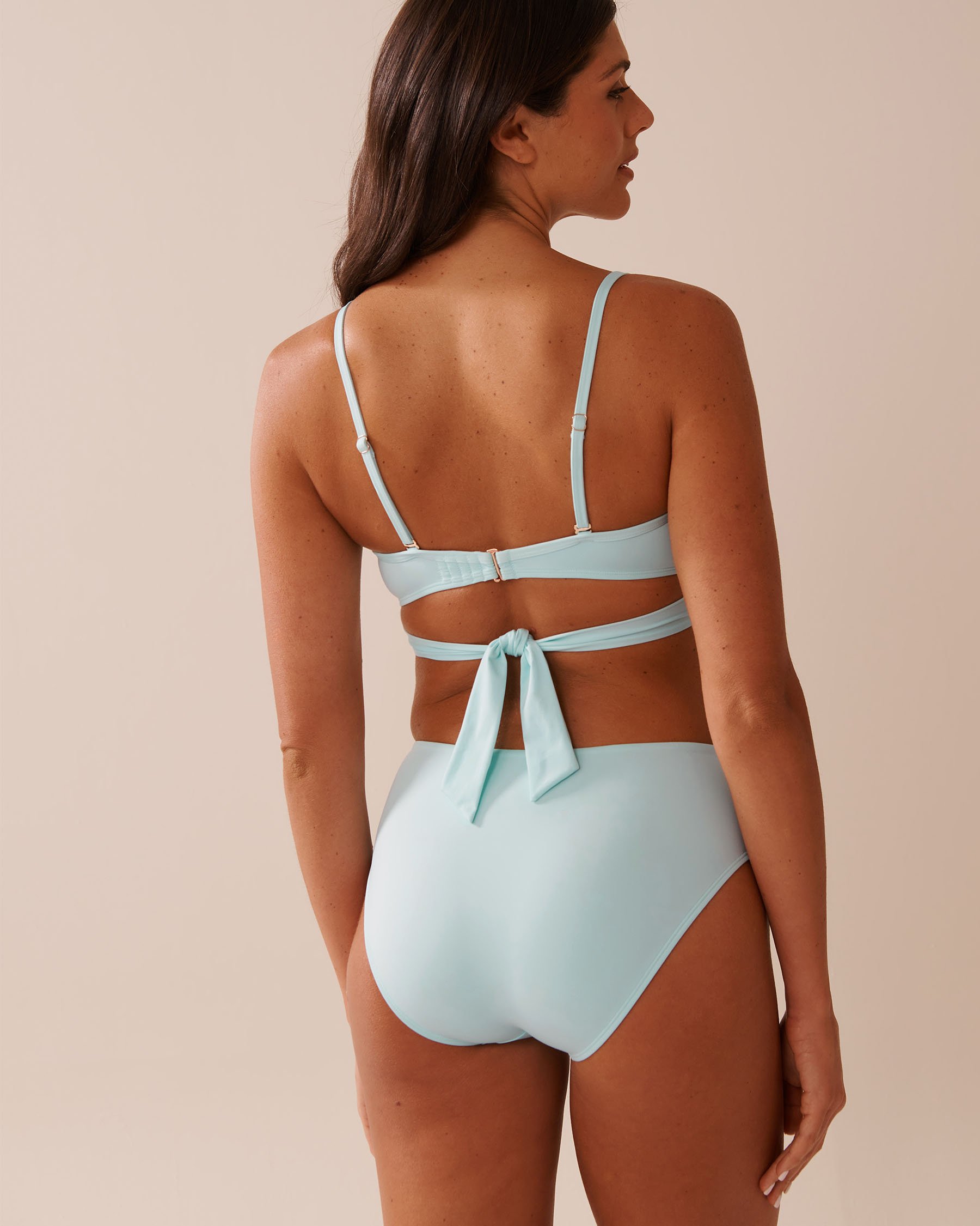 LA VIE EN ROSE AQUA BABY BLUE Crossed Push-up Bikini Top Baby Blue 70100825 - View2