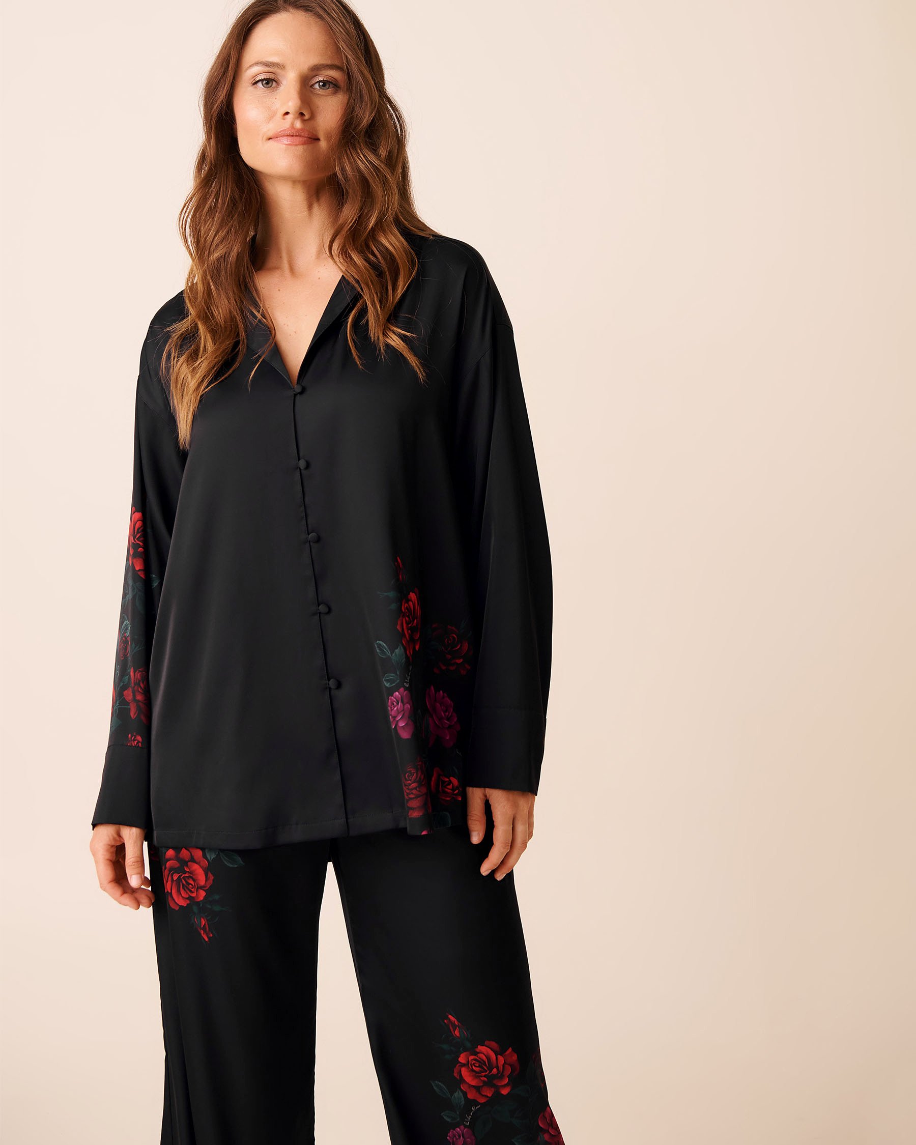 LA VIE EN ROSE Rose Print Satin Long Sleeve Button-down Shirt Black/Red Roses 60100161 - View1