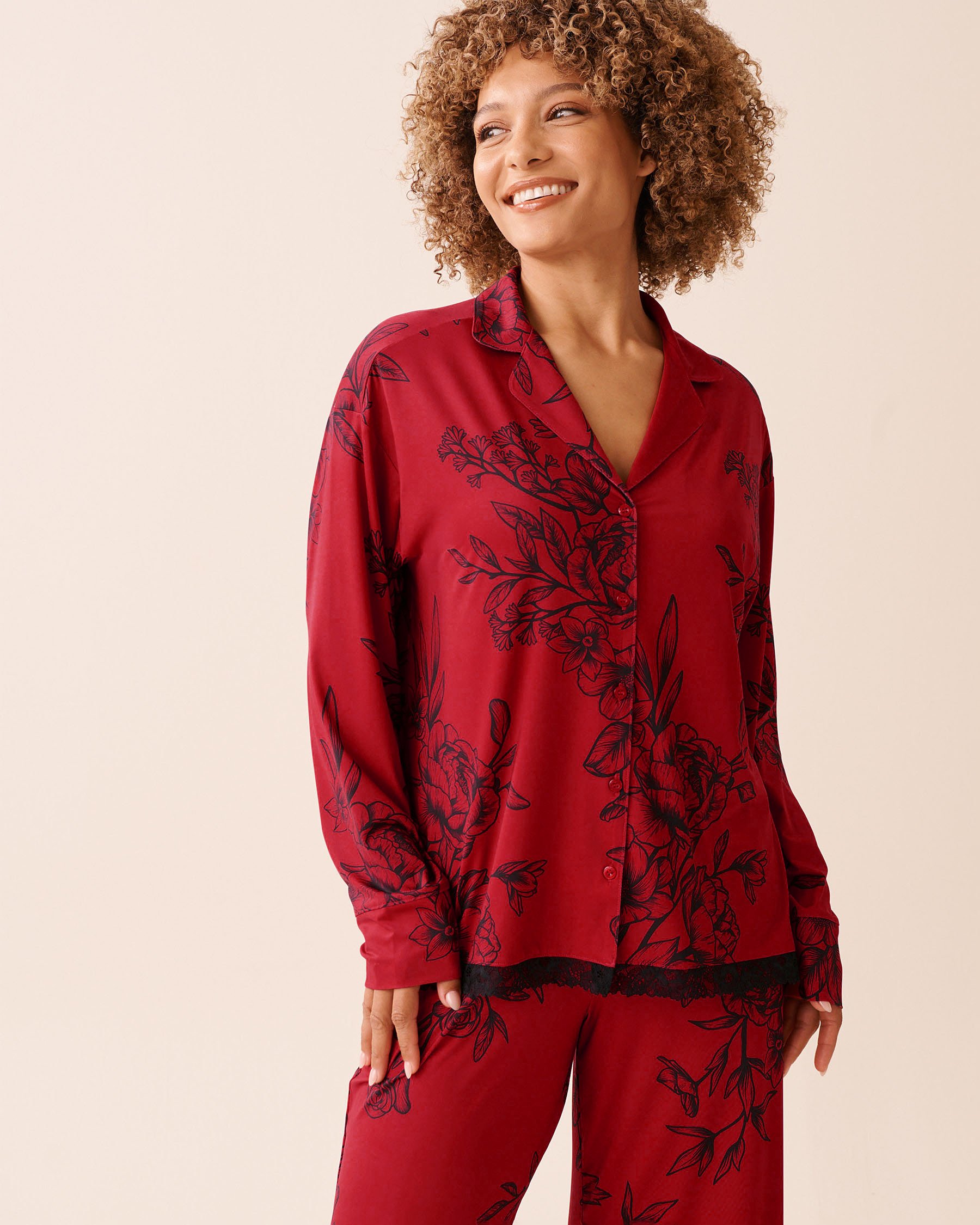 LA VIE EN ROSE Crimson Bloom Long Sleeve Button-down Shirt Crimson Bloom 60100166 - View1