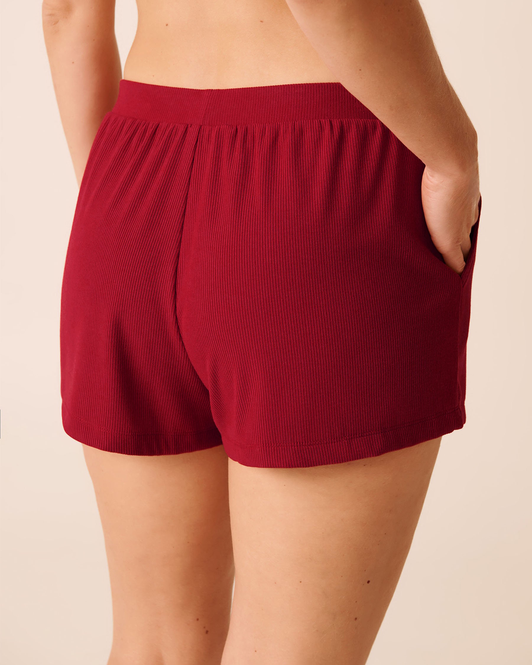 LA VIE EN ROSE Ribbed Modal Shorts Merry Red 60200166 - View2