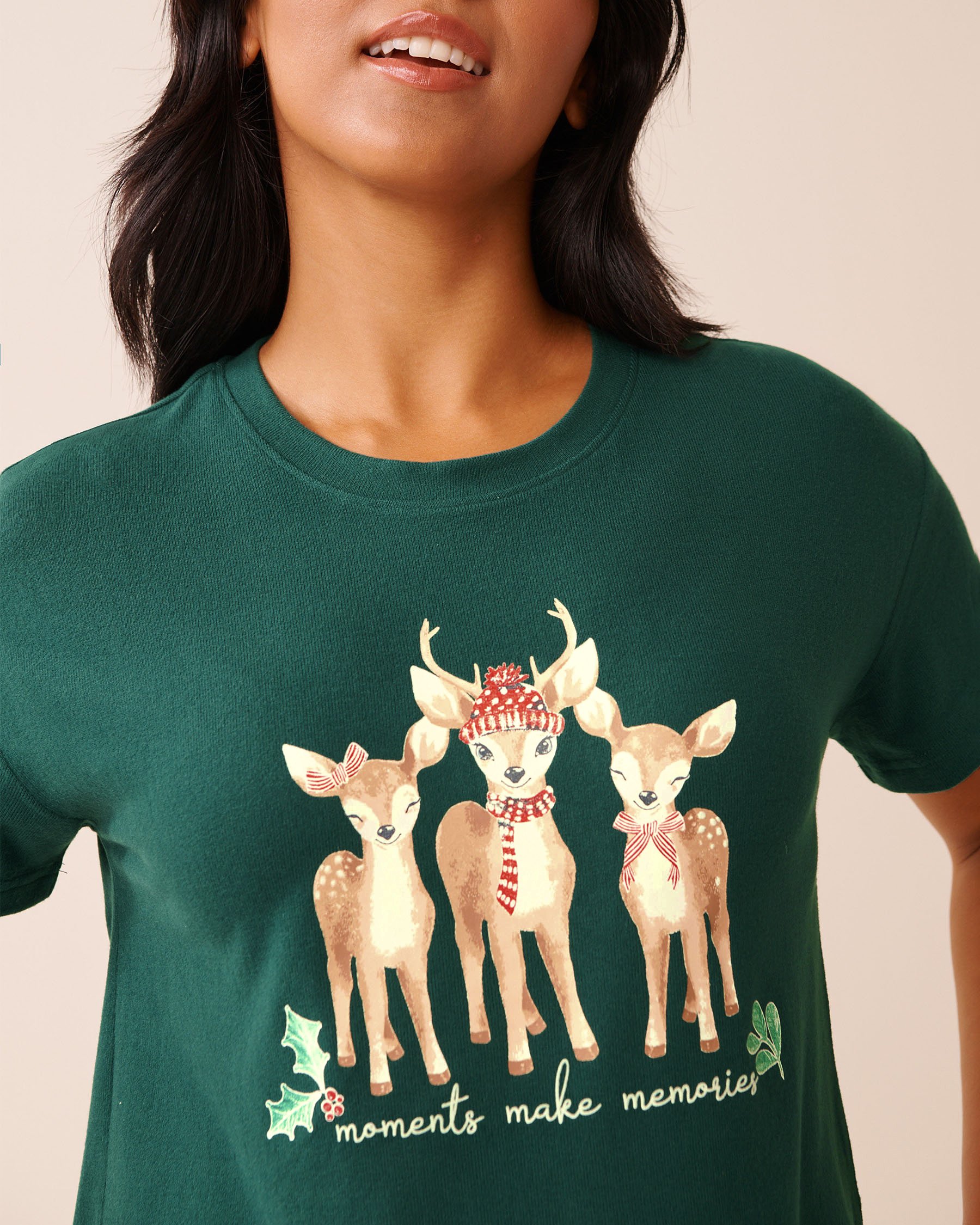 LA VIE EN ROSE Deer Print Recycled Fibers T-shirt Fir Green 40100794 - View3