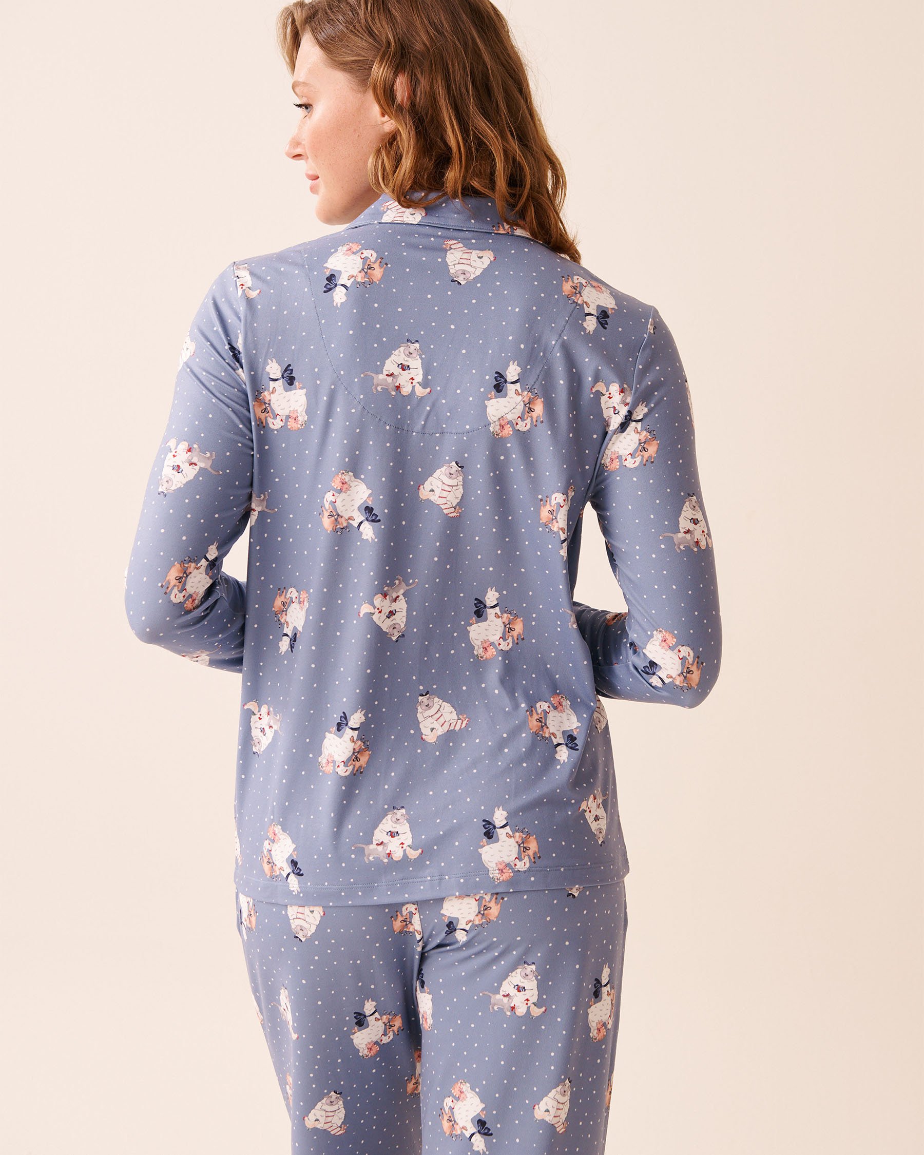 LA VIE EN ROSE Farm Friends Print Super Soft Button-down Shirt Light Blue/Farm Animals 40100805 - View2