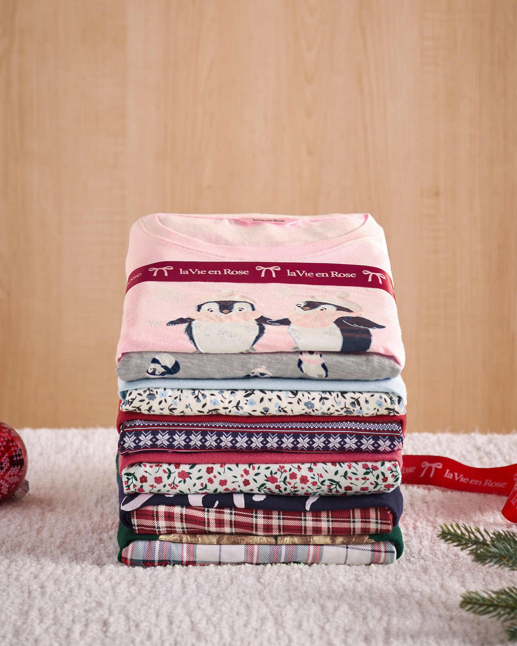 LA VIE EN ROSE Polar Bear Print Long Sleeve PJ Set Red/Polar Bears 40400088 - View6