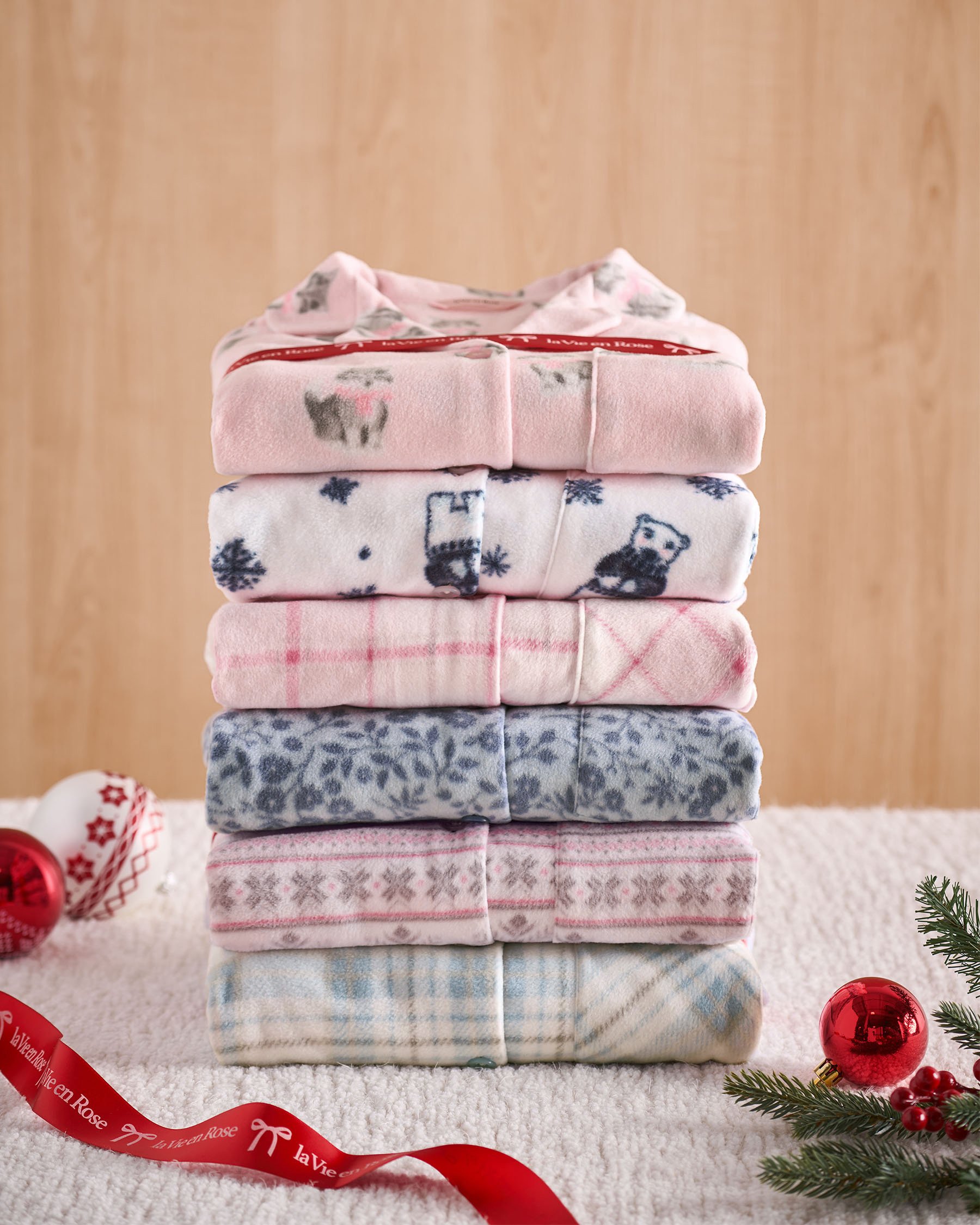 LA VIE EN ROSE Polar Bear Print Microfleece PJ Set White/Polar Bears 40400090 - View7