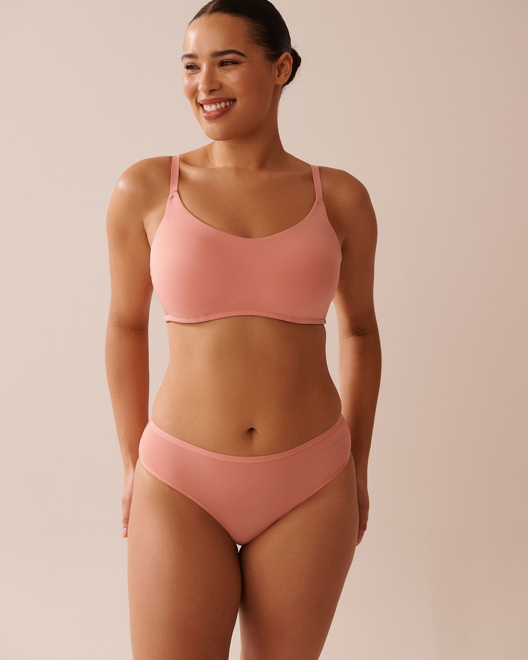 LA VIE EN ROSE Microfiber Sleek Back Bikini Panty Salmon Pink 20300413 - View3