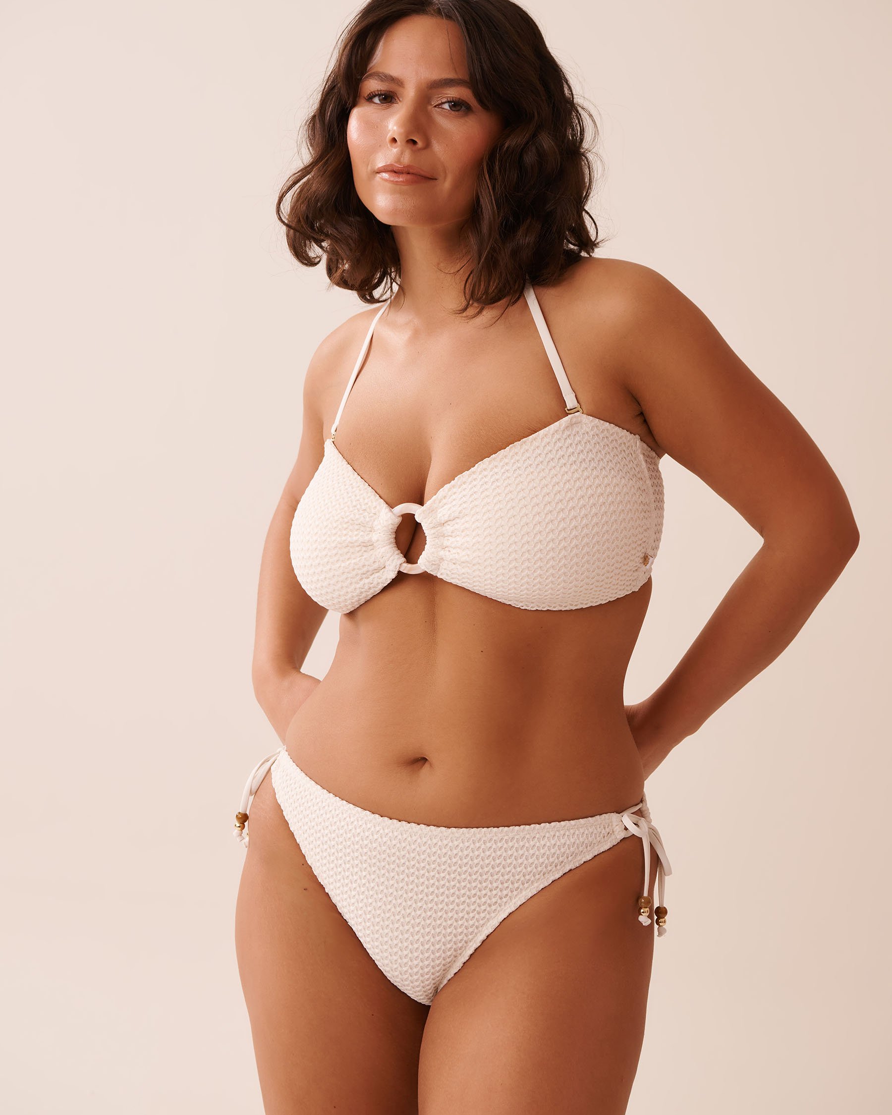 LA VIE EN ROSE AQUA COCONUT MILK Crochet Ring Bandeau Bikini Top Coconut Milk 70100754 - View2