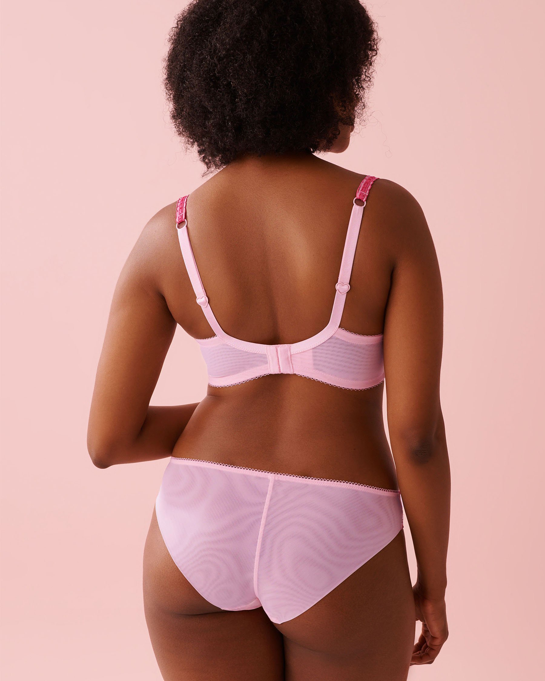 LA VIE EN ROSE Lightly Lined Bra Pink Hearts 10200571 - View6