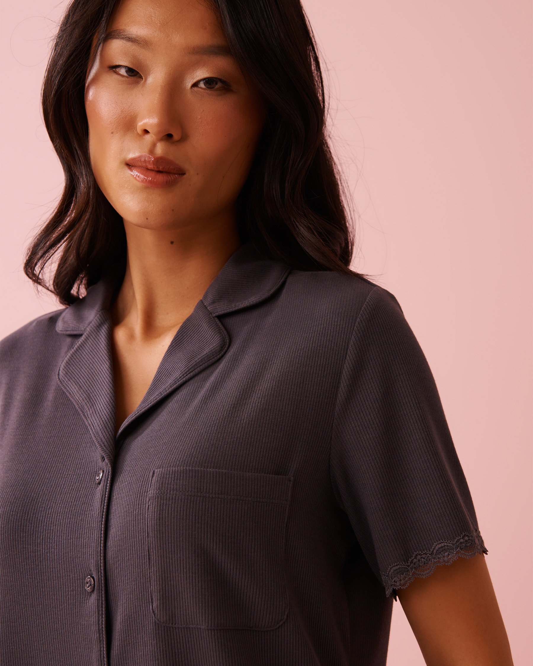 LA VIE EN ROSE Ribbed Modal Short Sleeve Button-down Shirt Anthracite 60100177 - View3