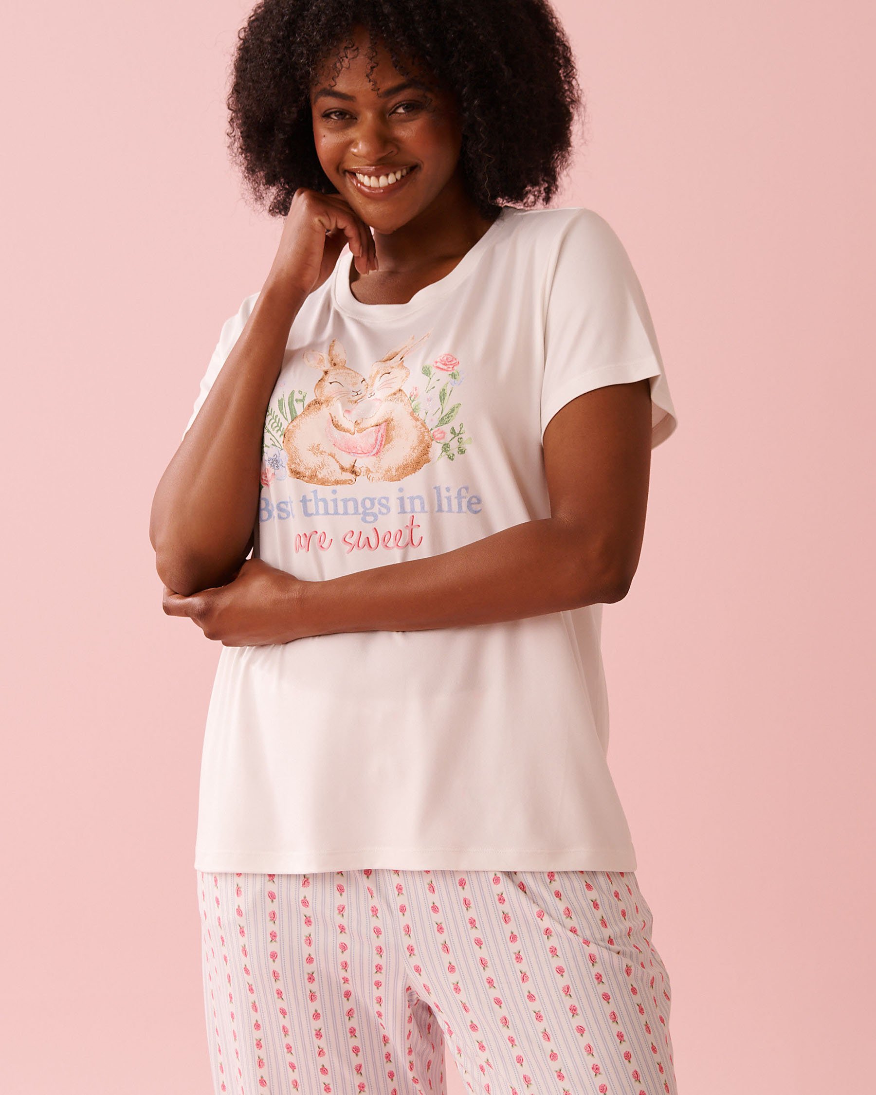 LA VIE EN ROSE Bunny Print Super Soft Short Sleeve T-shirt White 40100826 - View5