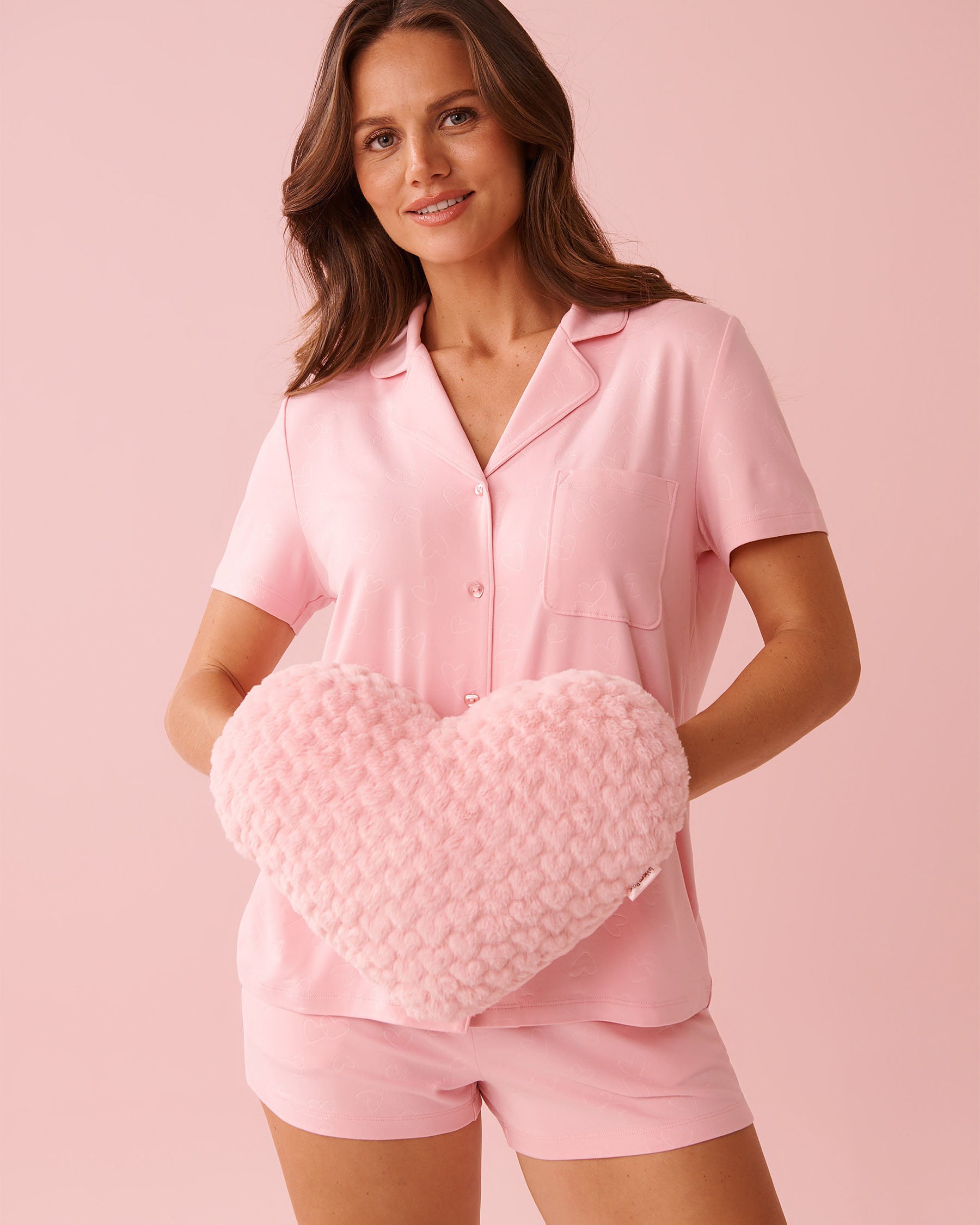 LA VIE EN ROSE Heart Hand Warmer Pillow Dreamy Pink 40700449 - View1