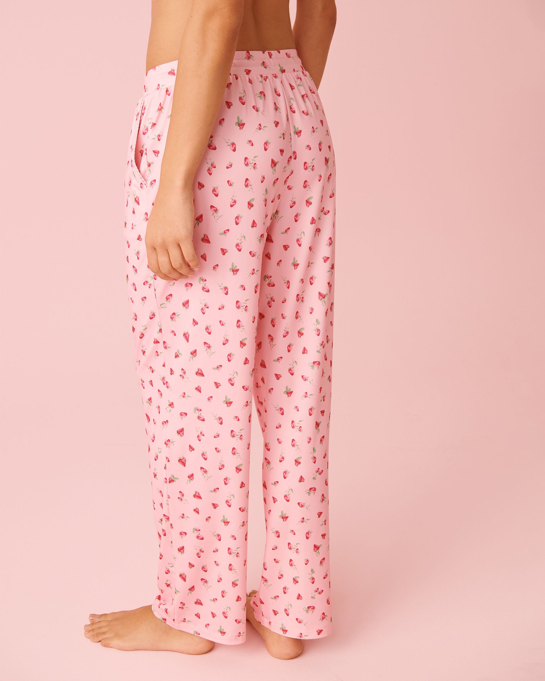 LA VIE EN ROSE Strawberry Print Super Soft Pajama Pants Pink 40200812 - View2