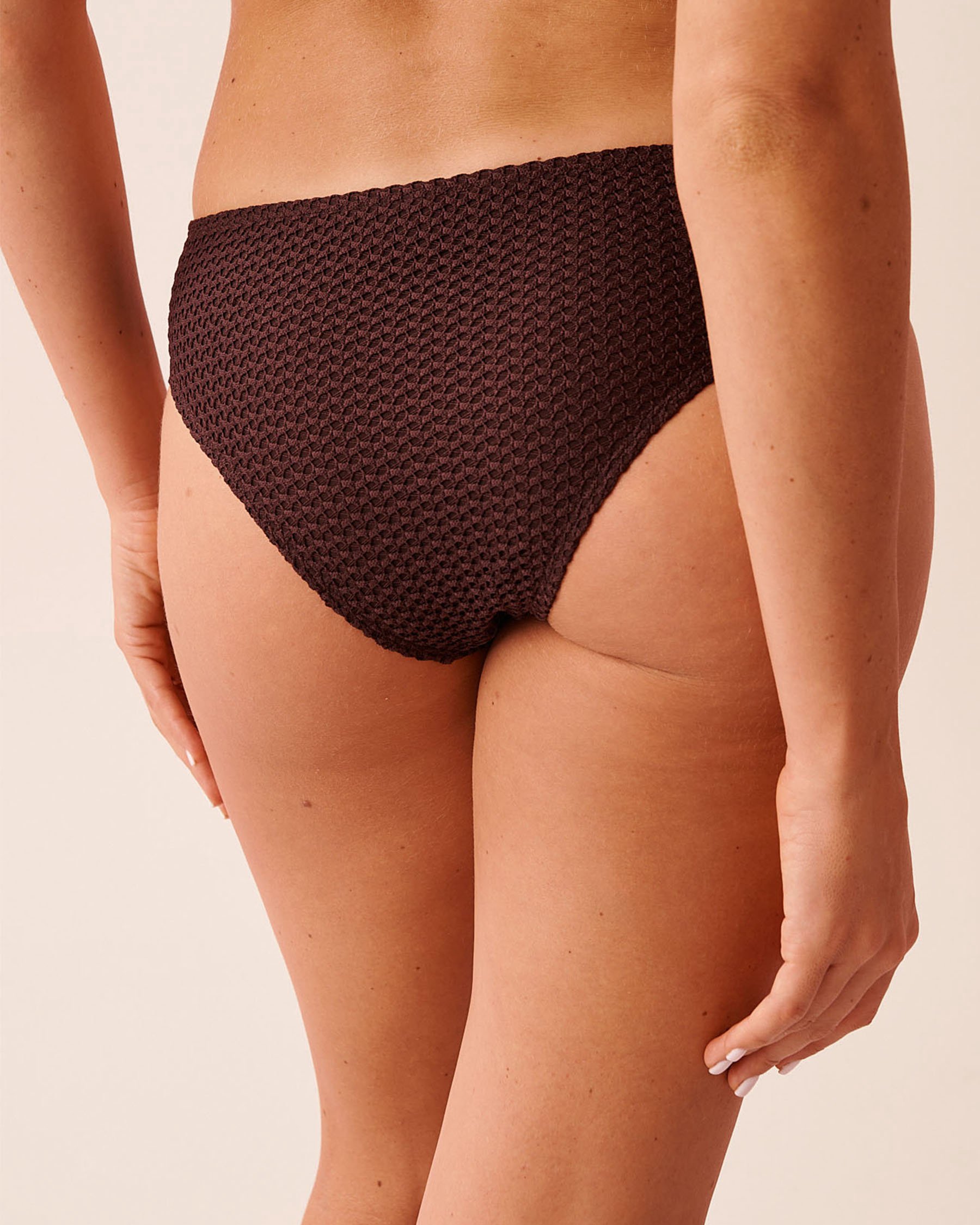 LA VIE EN ROSE AQUA CHOCOLATE Crochet Cheeky Bikini Bottom Chocolate 70300815 - View5