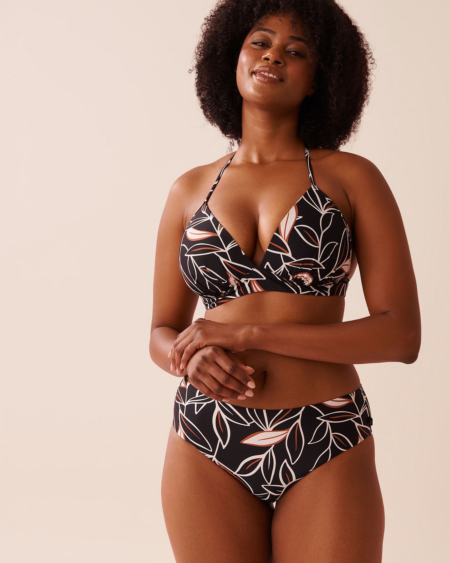 LA VIE EN ROSE AQUA TROPICAL OUTLINE Mid Waist Cheeky Bikini Bottom Tropical Outline 70300827 - View6