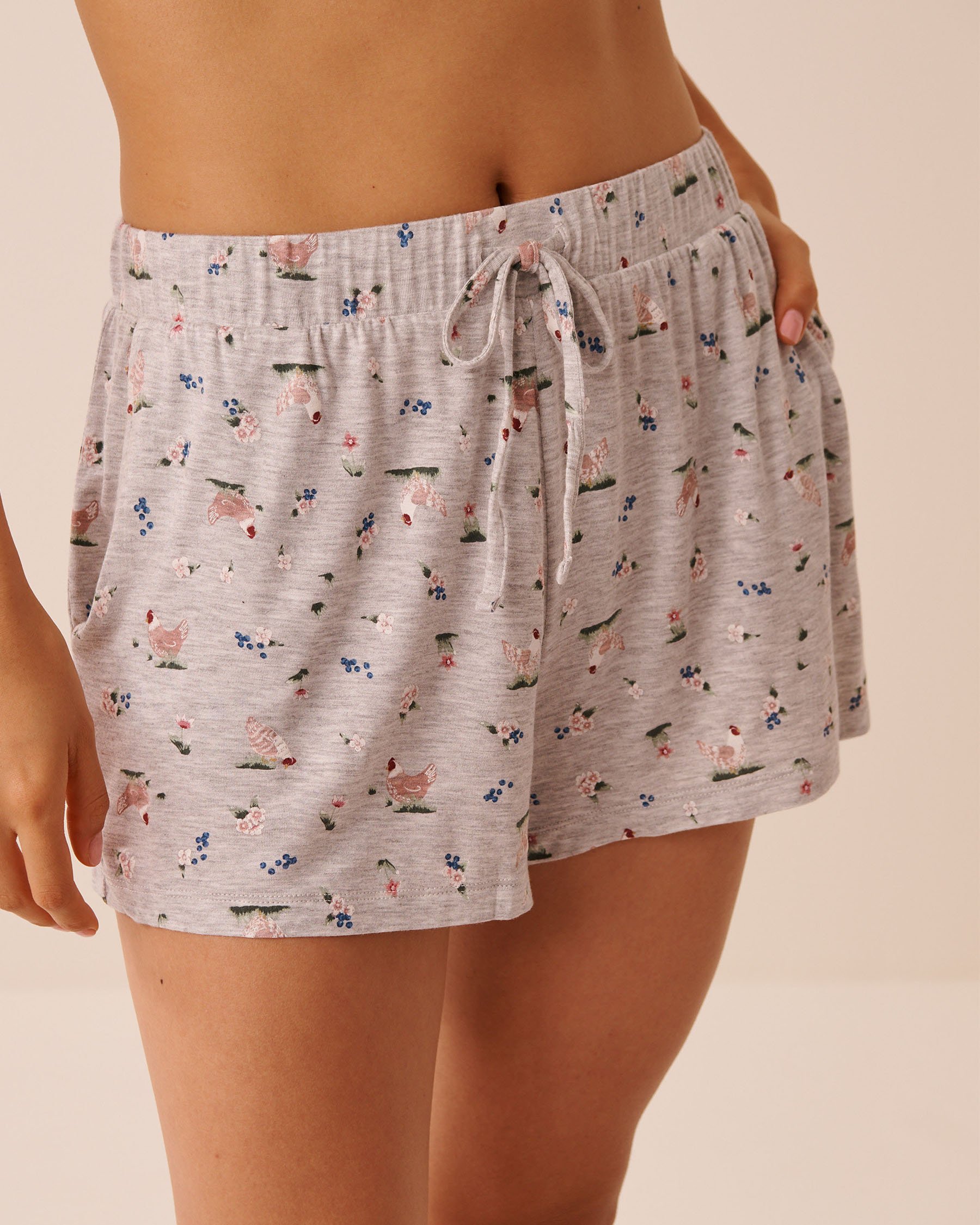 LA VIE EN ROSE Chicken Print Soft Jersey Pajama Shorts Grey/Chicken 60200182 - View1
