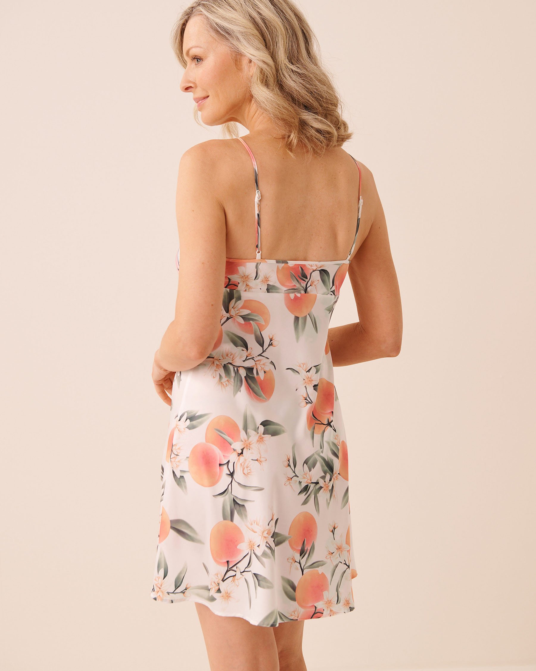 LA VIE EN ROSE Peach Print Keyhole Tie Satin Nightie White/Peaches 60500244 - View4