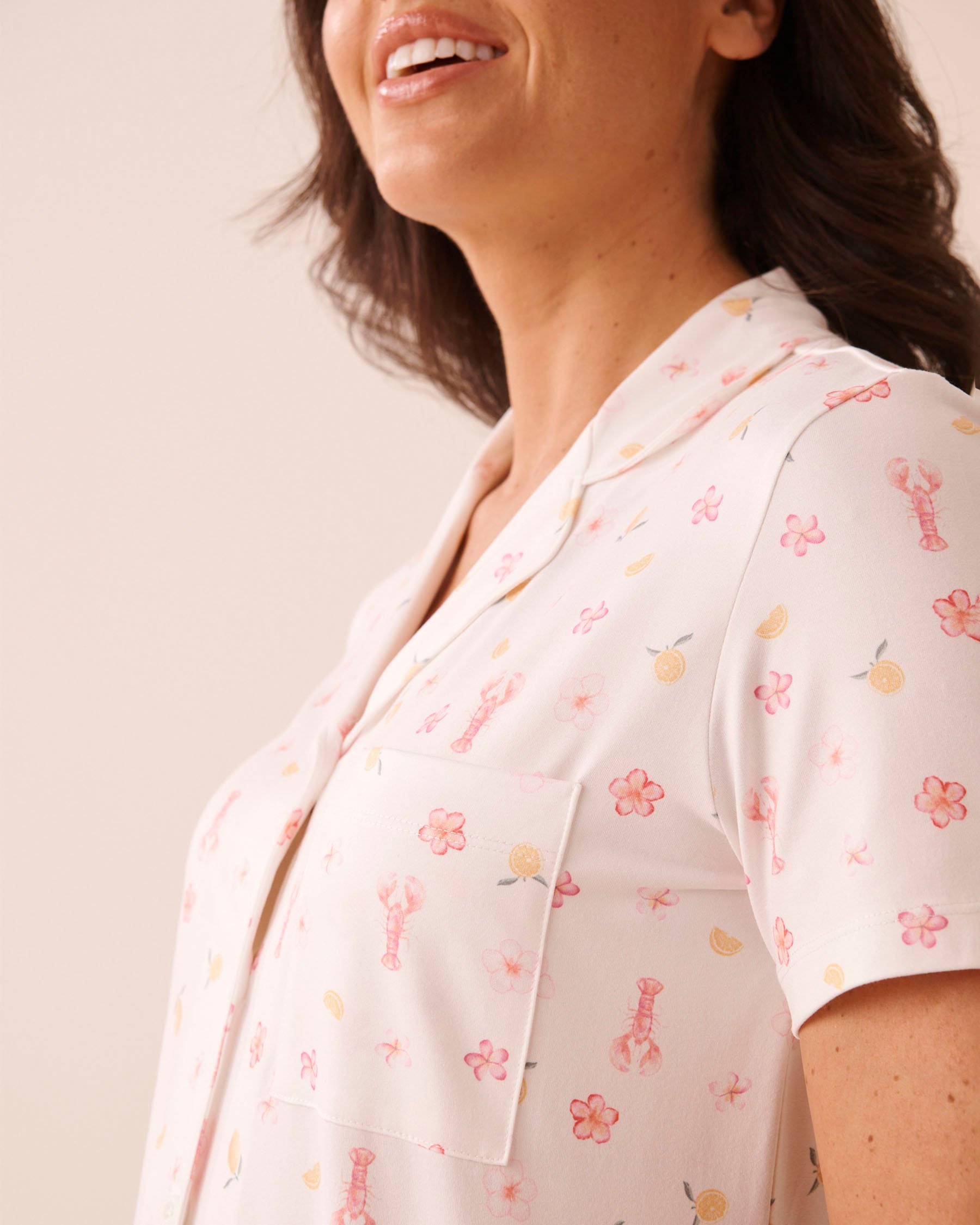 LA VIE EN ROSE Lobster Floral Print Super Soft Short Sleeve Button-down Shirt White 40100862 - View3