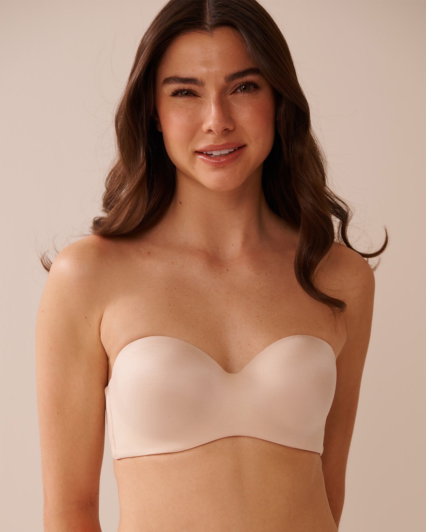 LA VIE EN ROSE Lightly Lined Memory Foam Convertible Strapless Bra Champagne 618-112-0-00 - View4