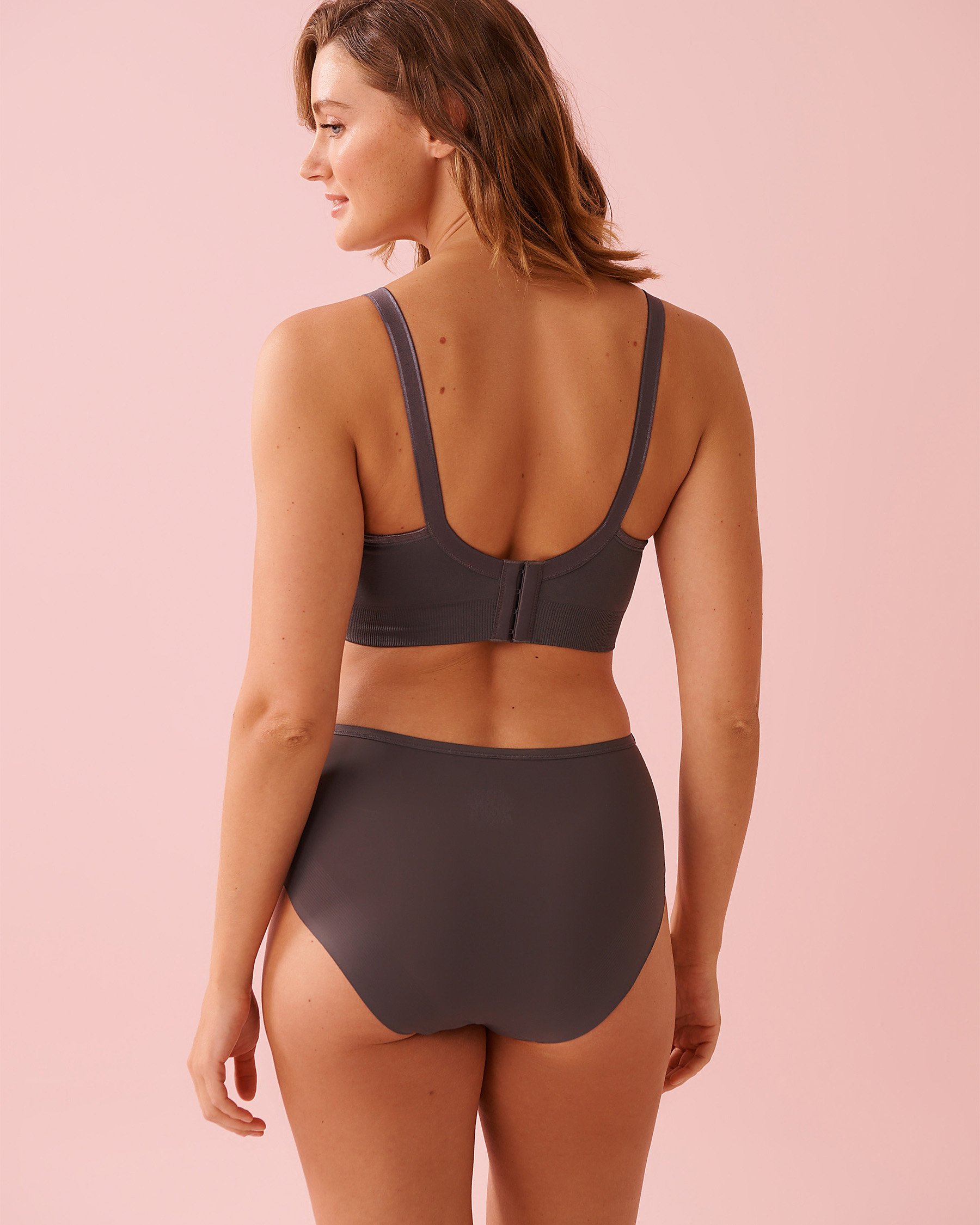 LA VIE EN ROSE Nursing Seamless Bralette Magnet 10200146 - View3