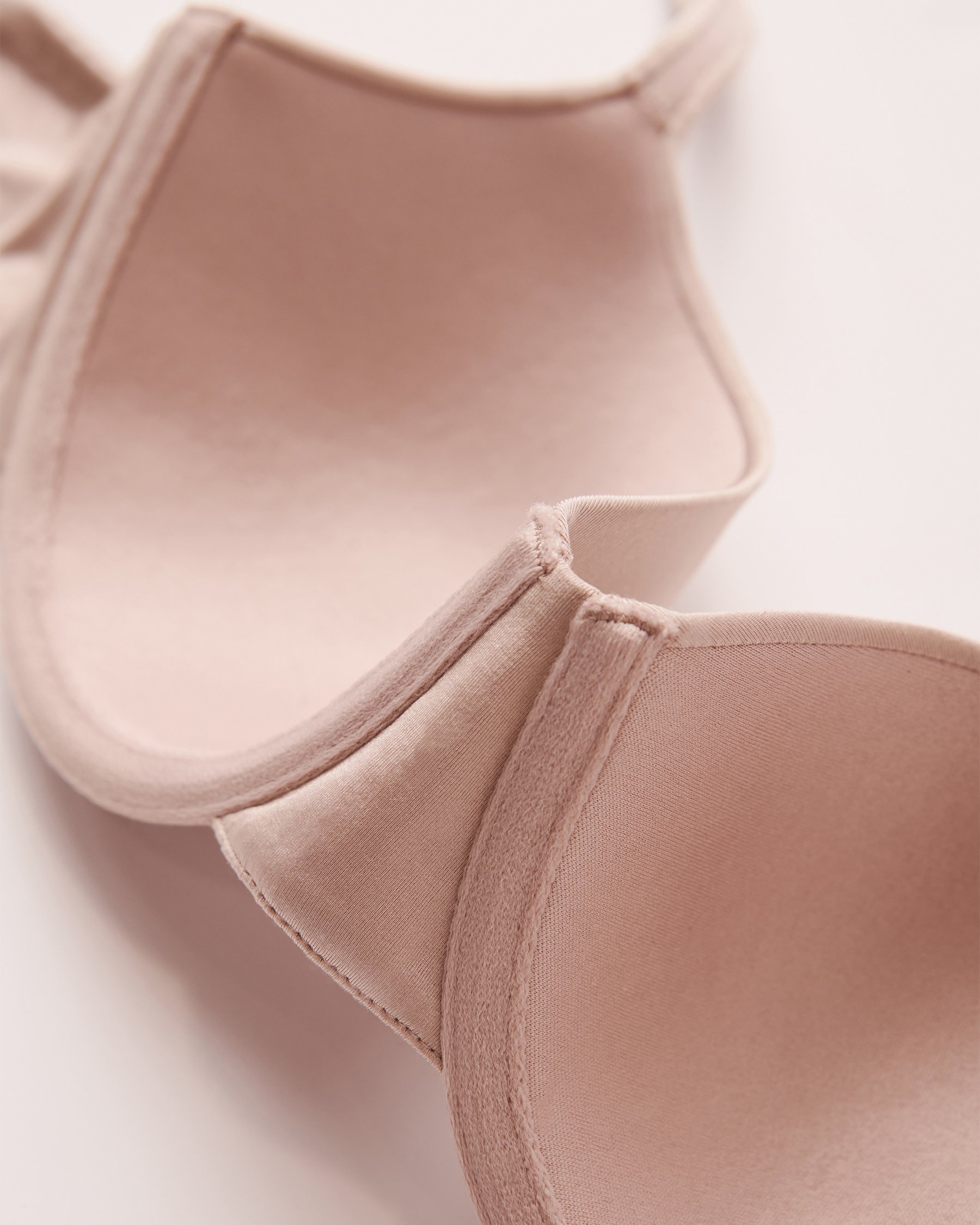LA VIE EN ROSE Lightly Lined Flexible Demi Bra Shadow Grey 10200079 - View8