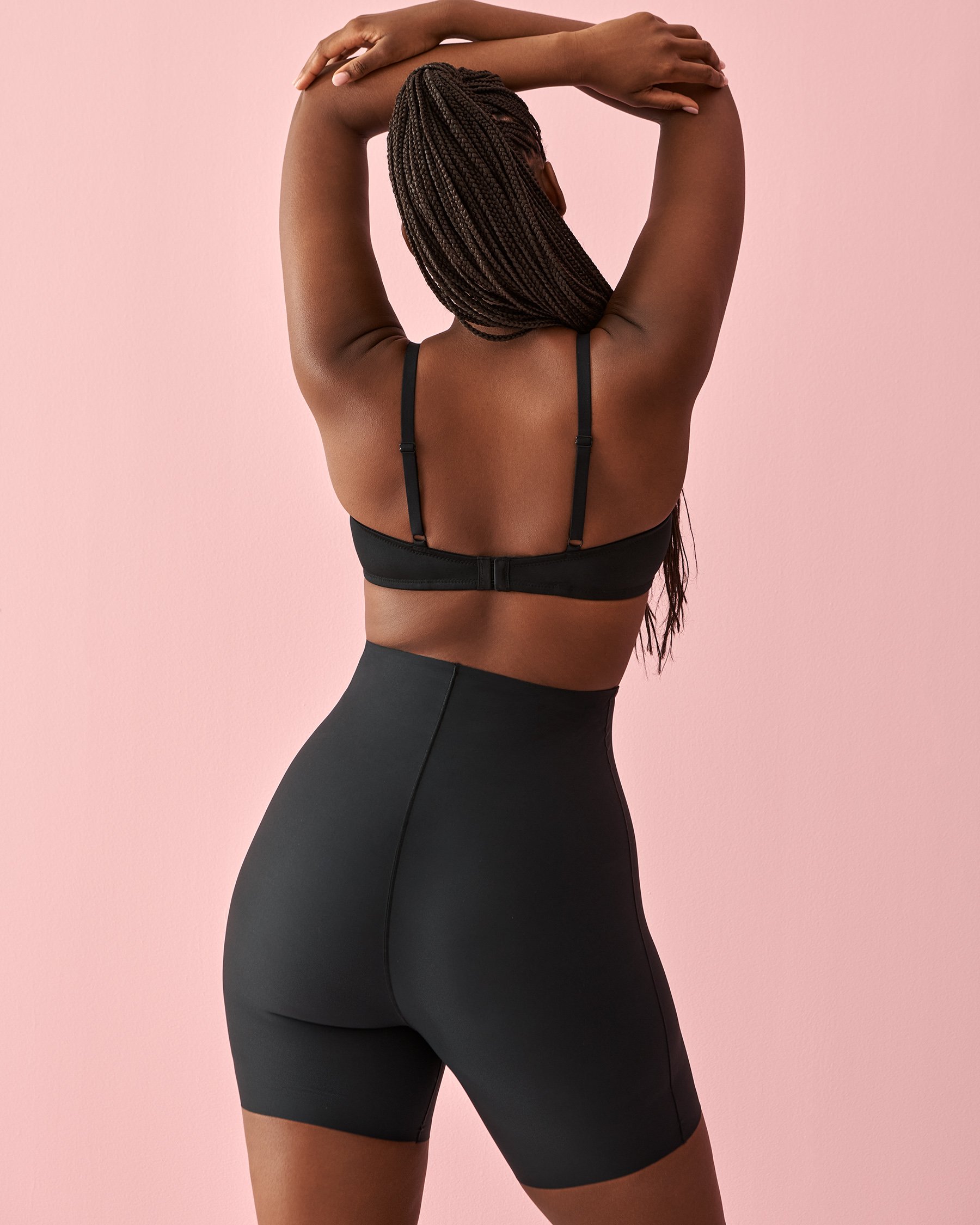 LA VIE EN ROSE Medium Support Microfiber High Waist Mid-Thigh Shaper Shorts Black 30200005 - View2