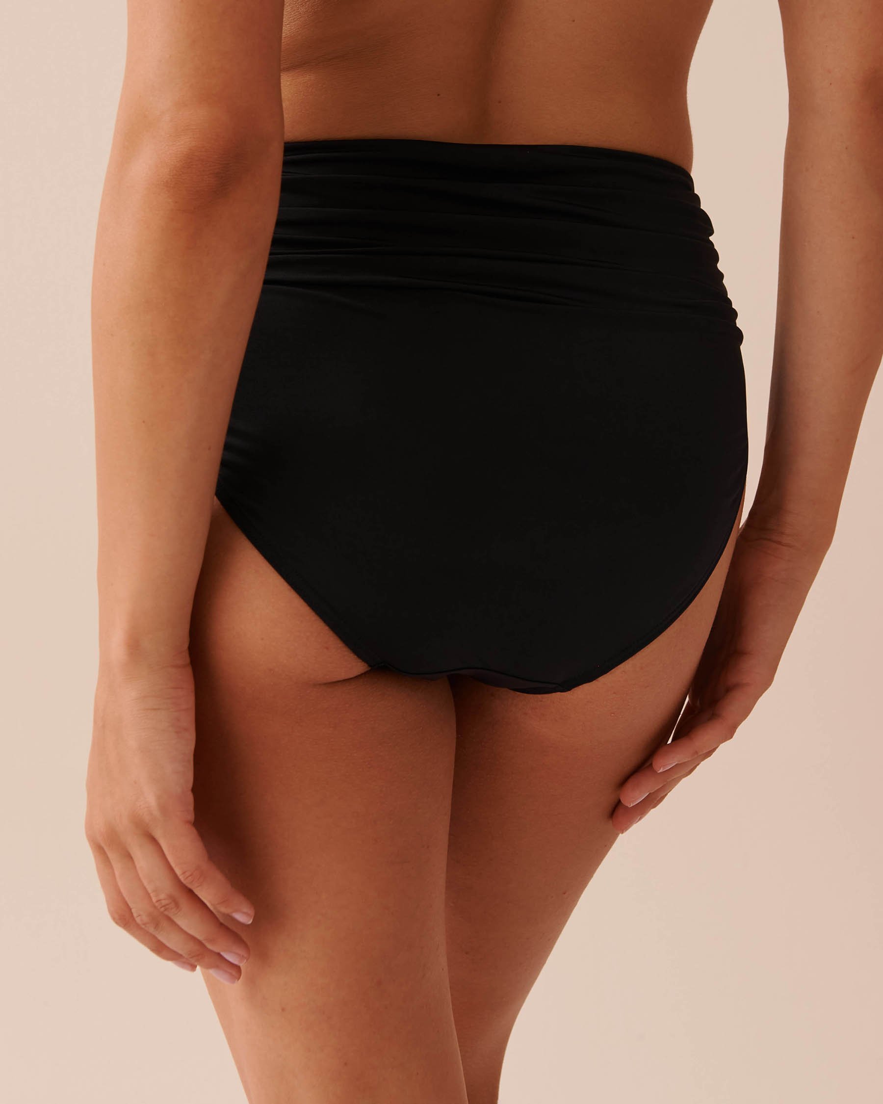 LA VIE EN ROSE AQUA BLACK Shirred High Waist Bikini Bottom Black 800-691-0-00 - View2